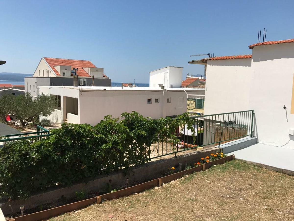 Apartment Nela Baška Voda Exterior foto